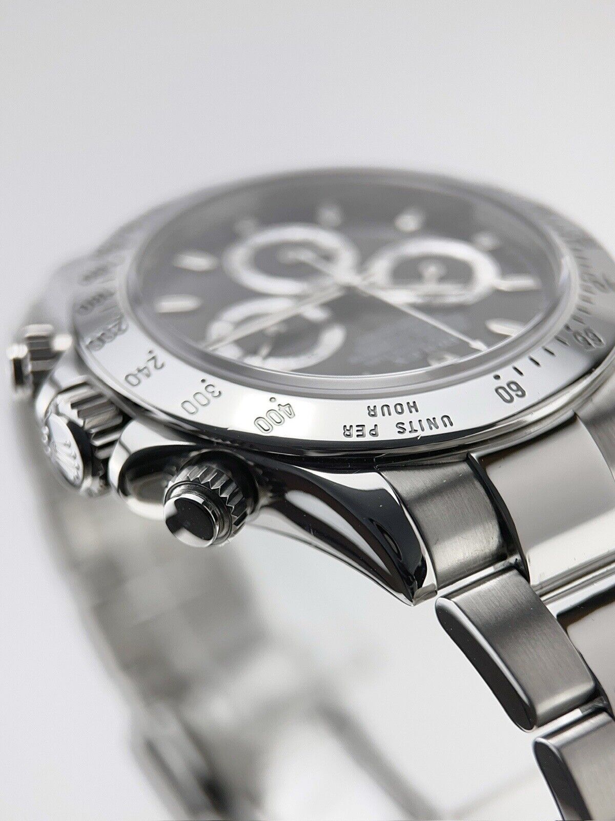 2015 Rolex Daytona Automatic 40mm Stainless Black Dial 116520 - Box And Papers