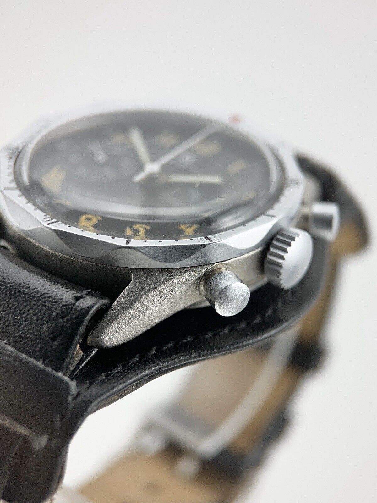 Vintage Junghans J88 Stainless Steel Black 38mm Manual Wind Men’s Watch