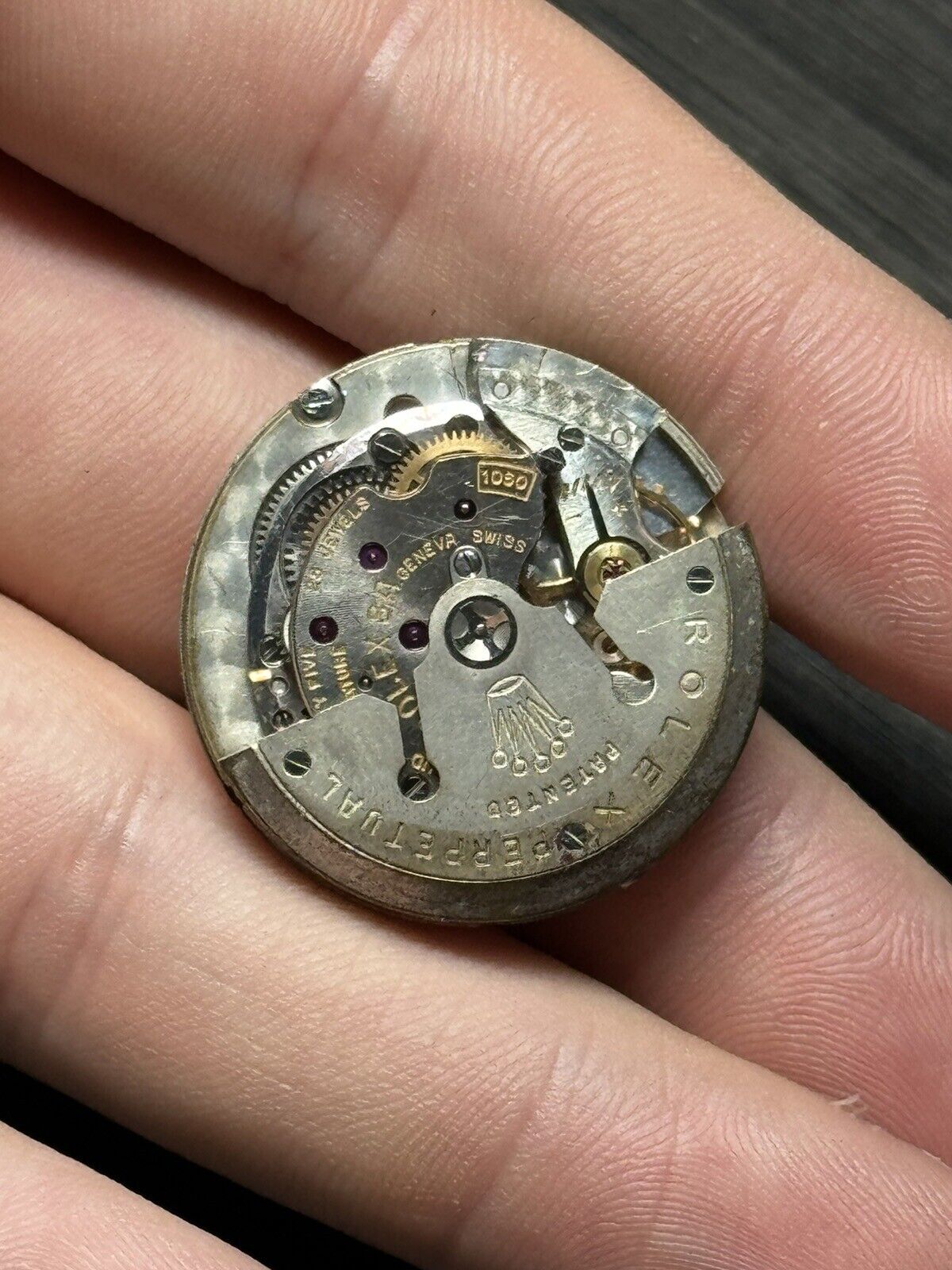 Vintage Rolex Oyster Perpetual Date Automatic Men Wristwatch Movement 1030 Runs