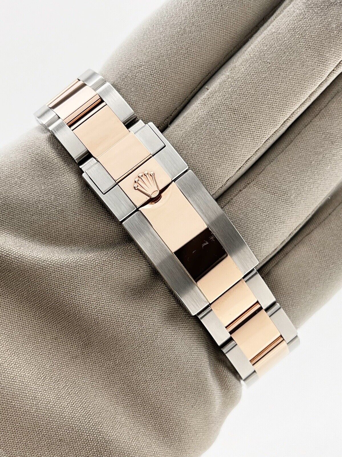 2021 Rolex GMT Master II 126711CHNR 18K Gold/Steel Root Beer - Box And Papers