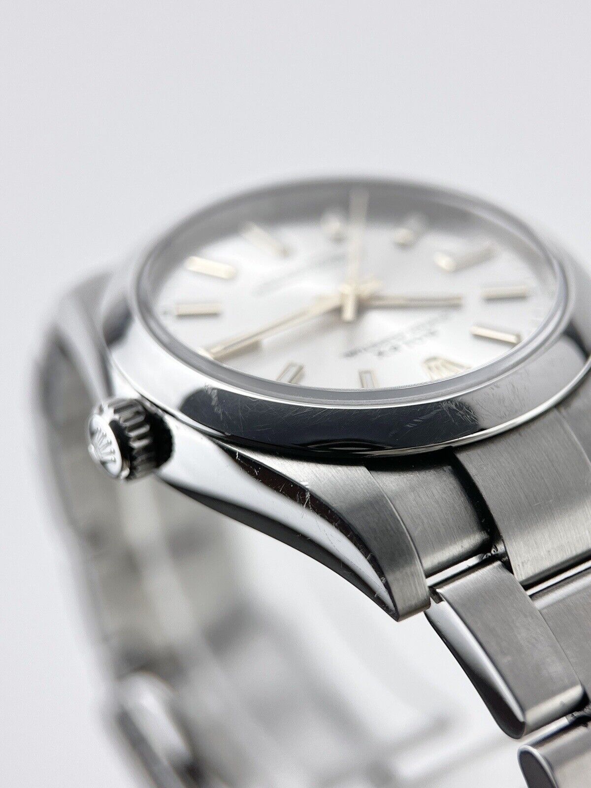 Rolex Oyster Perpetual 124200 Silver Dial Oyster Bracelet Watch - Box & Papers