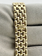 Van Cleef & Arpels Quartz Movement 21mm 18k Yellow Gold Watch 122901