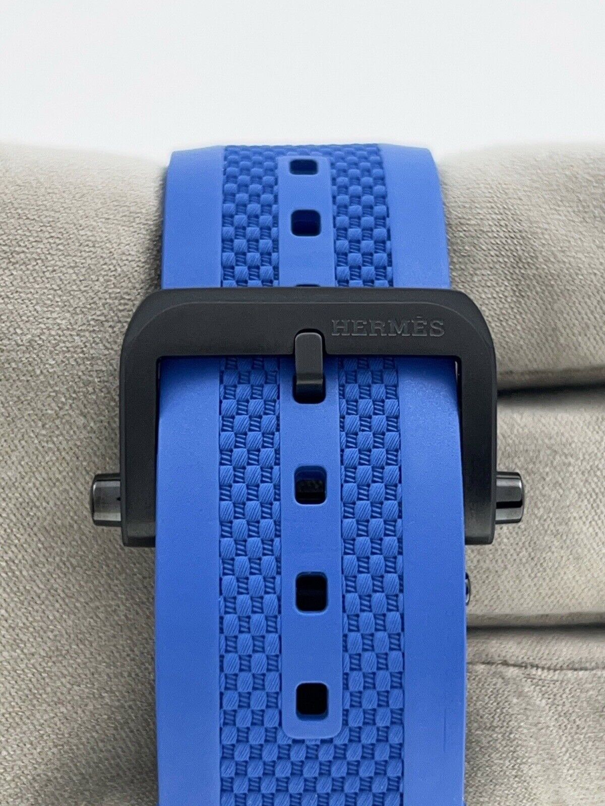 NEW 2023 Hermes H08 Automatic 42mm Gray Dial H08 Glass Fiber Case - Box/Papers