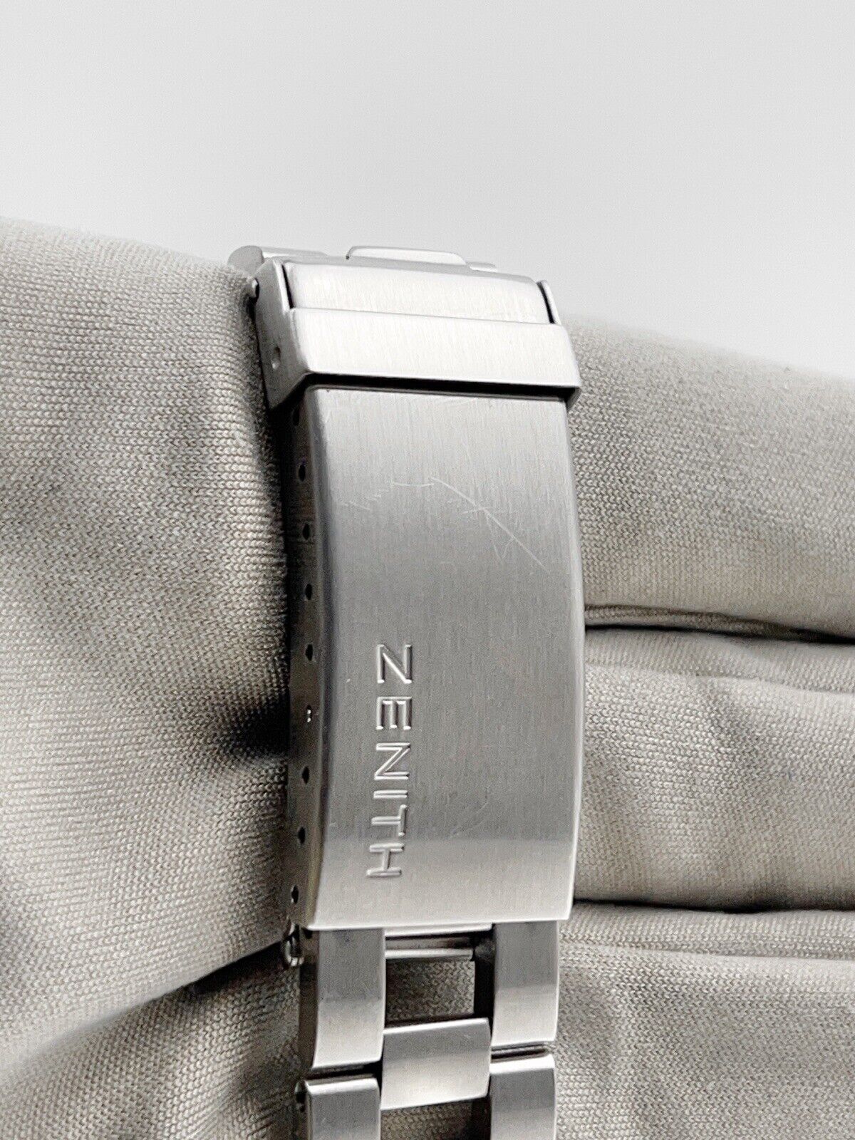 ZENITH Chronomaster Revival El Primero 03.A384.400 Automatic Men's Watch B&P