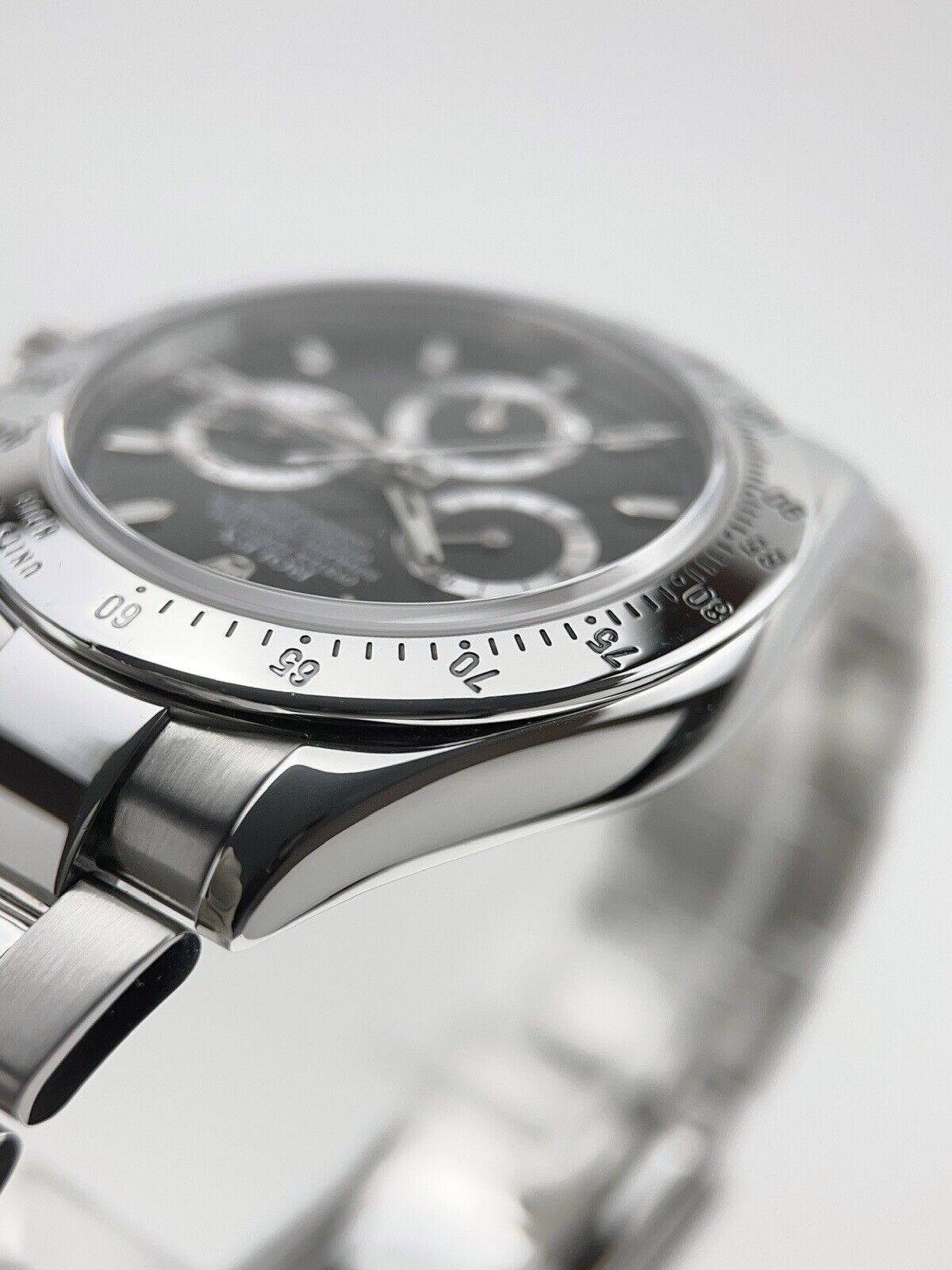 2015 Rolex Daytona Automatic 40mm Stainless Black Dial 116520 - Box And Papers
