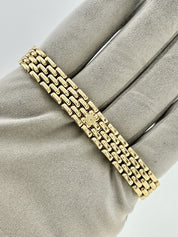 Van Cleef & Arpels Quartz Movement 21mm 18k Yellow Gold Watch 122901