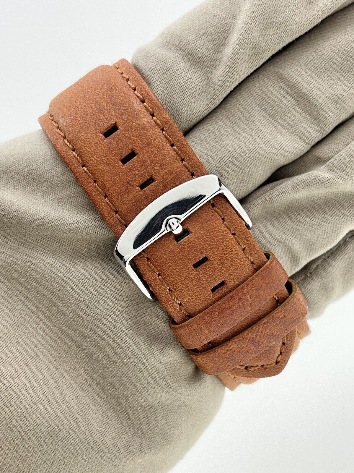 Panerai Luminor Base Logo Steel 44mm Automatic Men’s Watch PAM00000