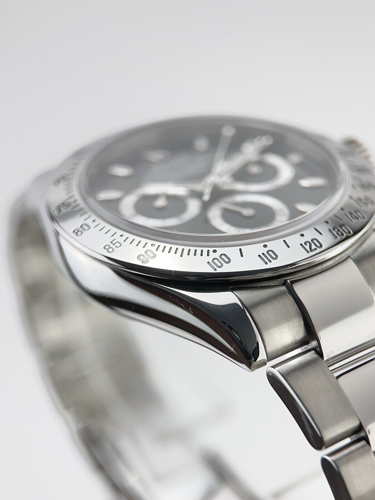 2015 Rolex Daytona Automatic 40mm Stainless Black Dial 116520 - Box And Papers