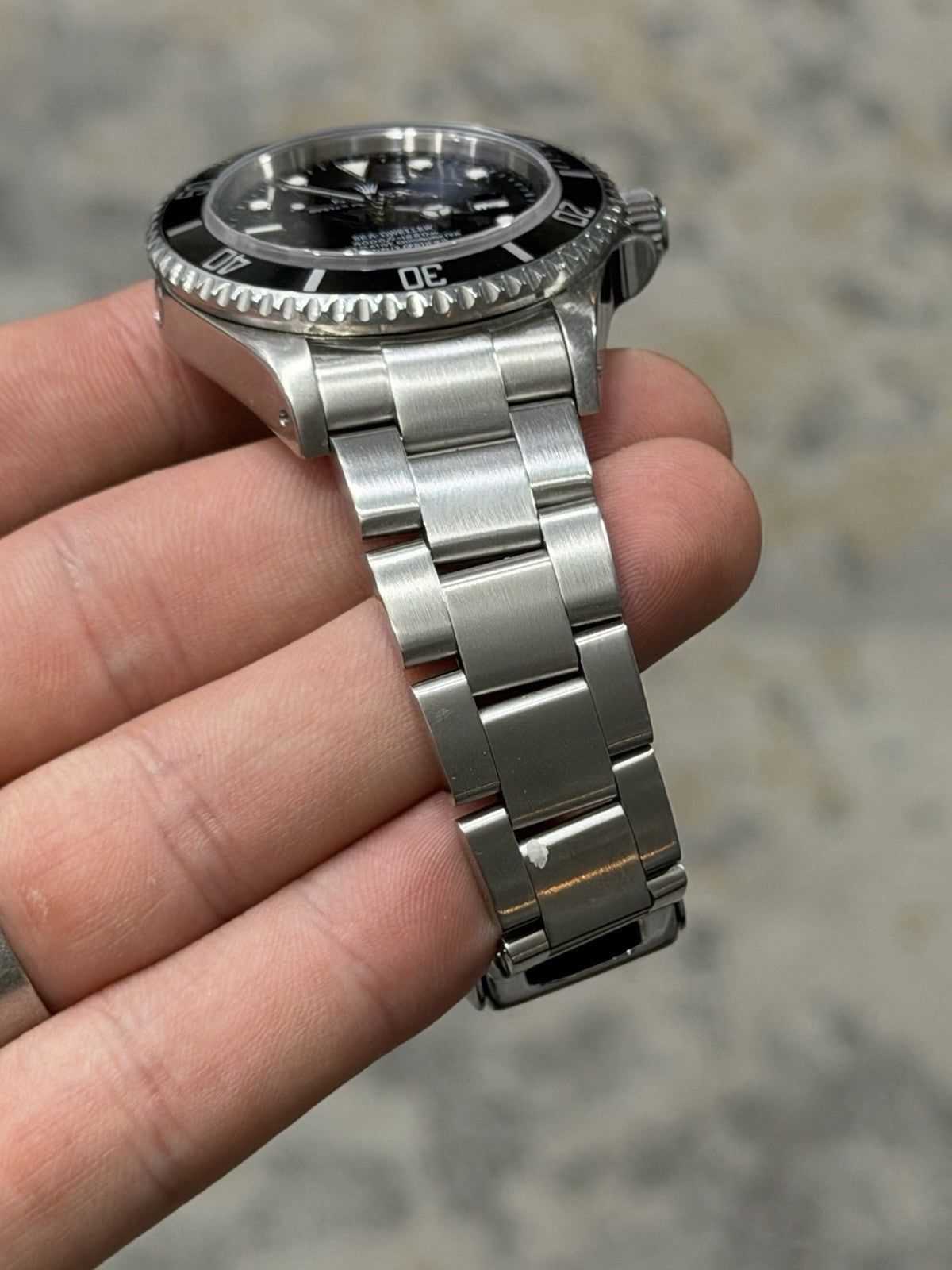 Rolex Sea-Dweller Black Dial Stainless Steel 40mm Automatic Men's Watch 16600