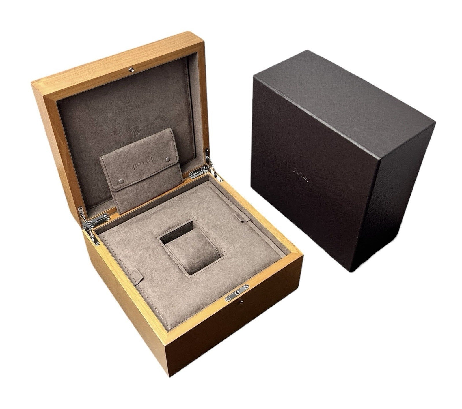 NEW 2025 Bovet Fleurier Perpetual Calendar 18k White Gold MOP Dial 39mm CP0037