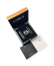 Panerai Luminor GMT Black Dial Stainless Steel 44mm Manual Wind Mens PAM00275