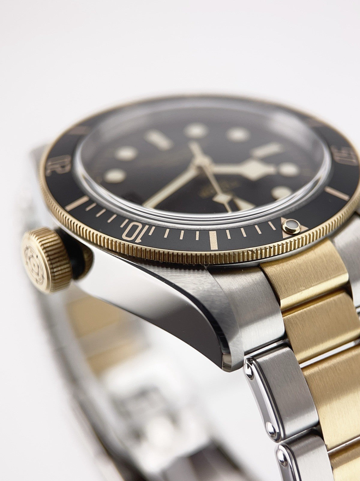 Tudor Black Bay 79733N