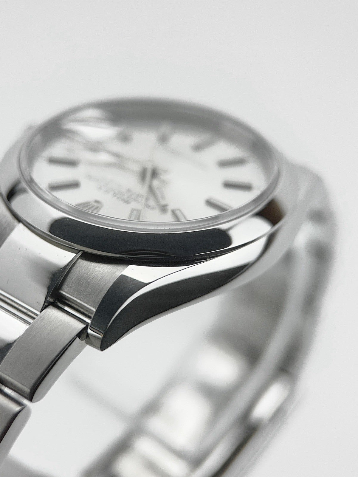 Rolex Datejust Stainless Steel Silver Color Dial 36mm Automatic Mens 126200
