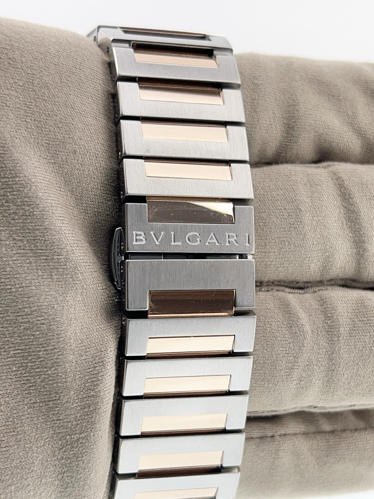 Bulgari Octo Gold & Steel White Dial BGO38S