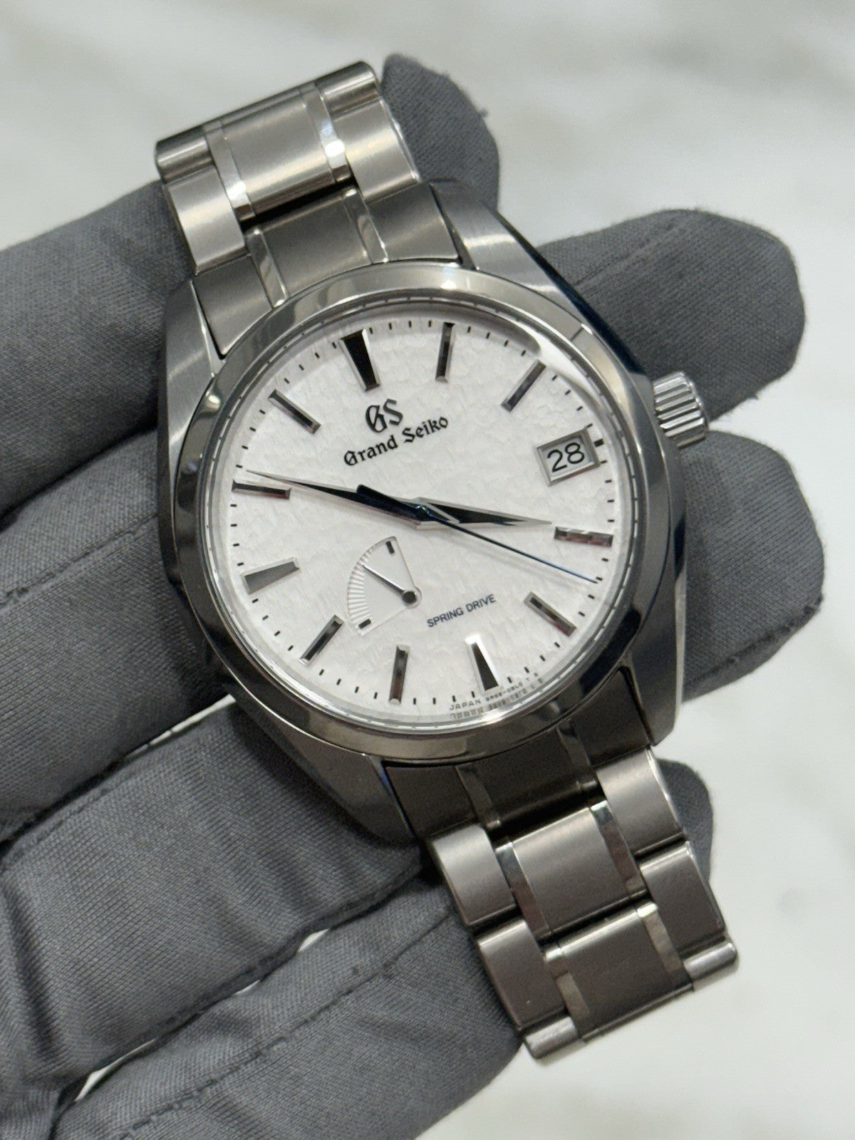 2022 Grand Seiko Spring Drive Snowflake Date Watch SBGA211 Titanium  - Box/Paper