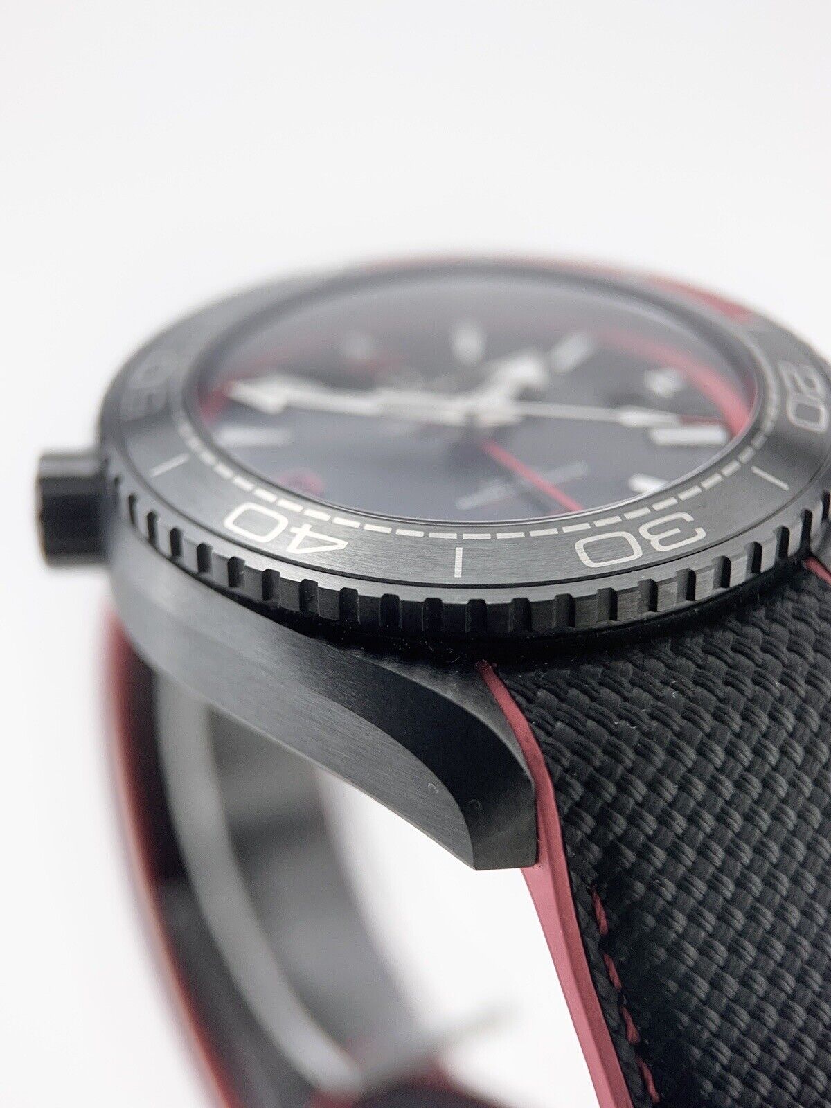 Omega Seamaster Planet Ocean 600M Black GMT 45.5mm 215.92.46.22.01.003 B&P