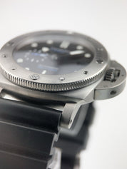 Panerai Luminor Titanium Black Dial PAM01305