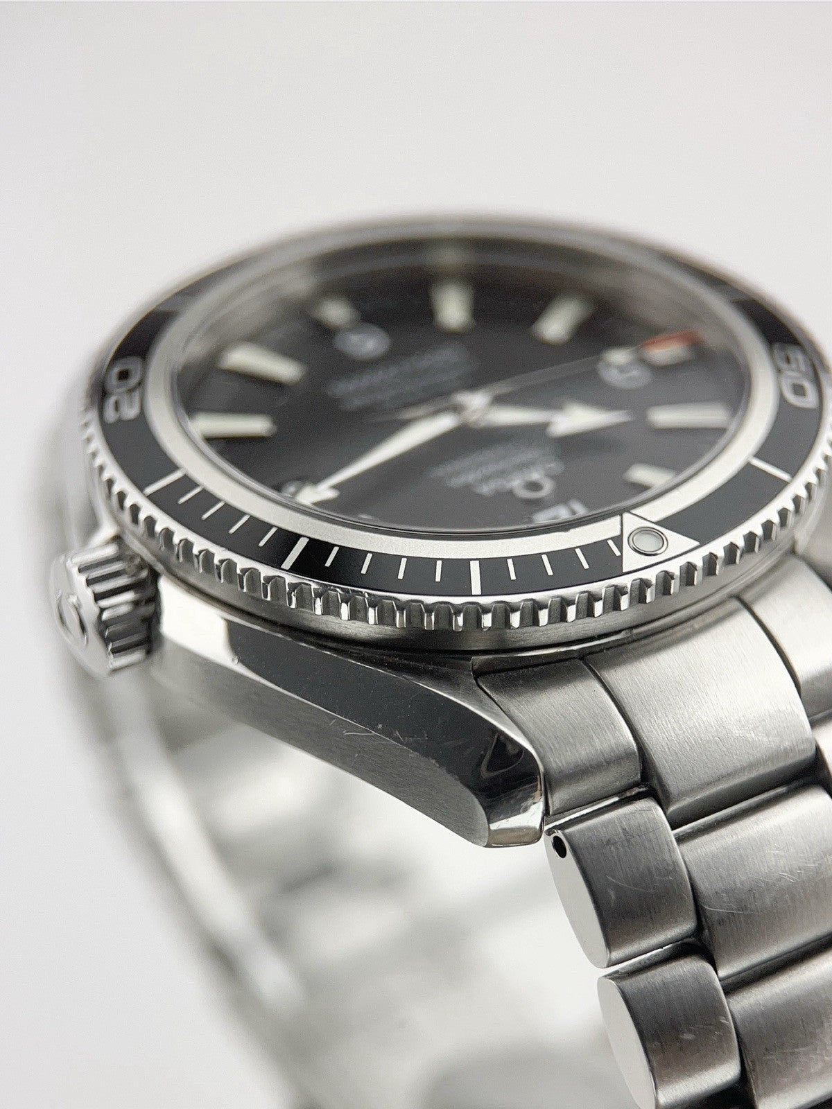 Omega Seamaster Steel Black Dial 42mm Automatic Men's Watch 2201.50.00