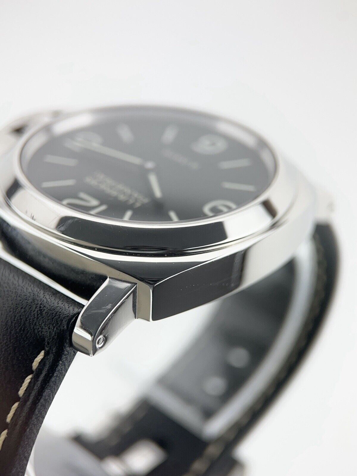 Panerai Luminor Base 8 Days Stainless Steel Black Dial 44mm Manual Wind PAM00560