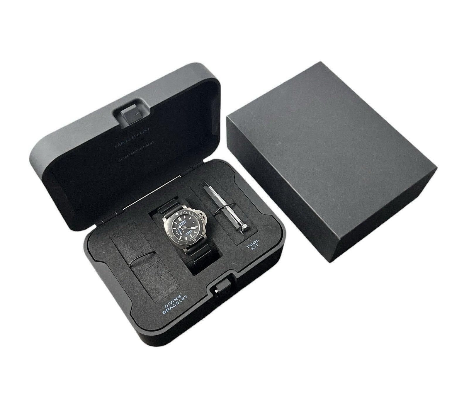 Panerai Submersible Black Dial Titanium 47mm Automatic Men’s Watch PAM01389
