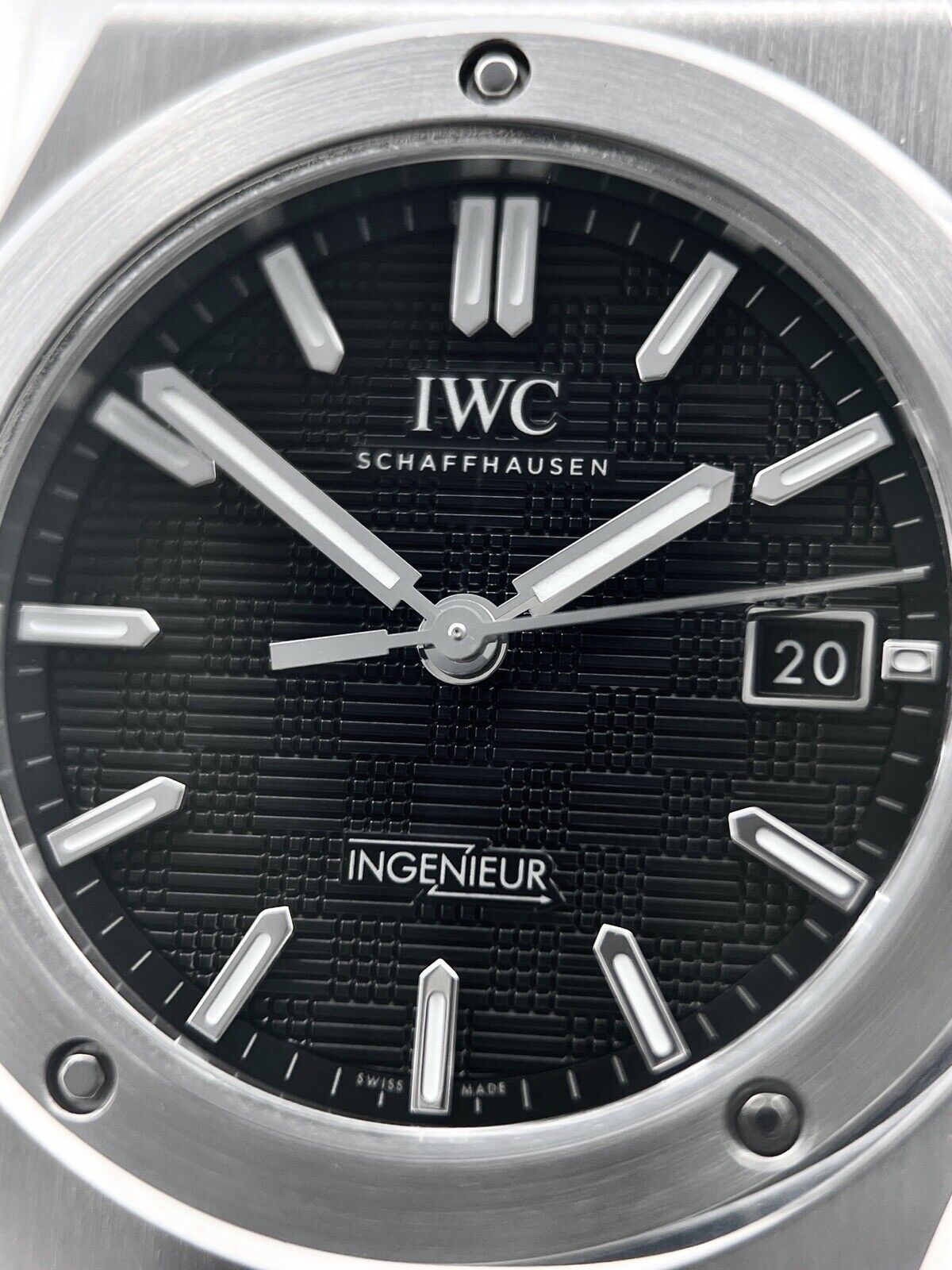 IWC Ingenieur Men's Black Dial Watch Ref-IW323901 Automatic 40mm Steel Case B&P