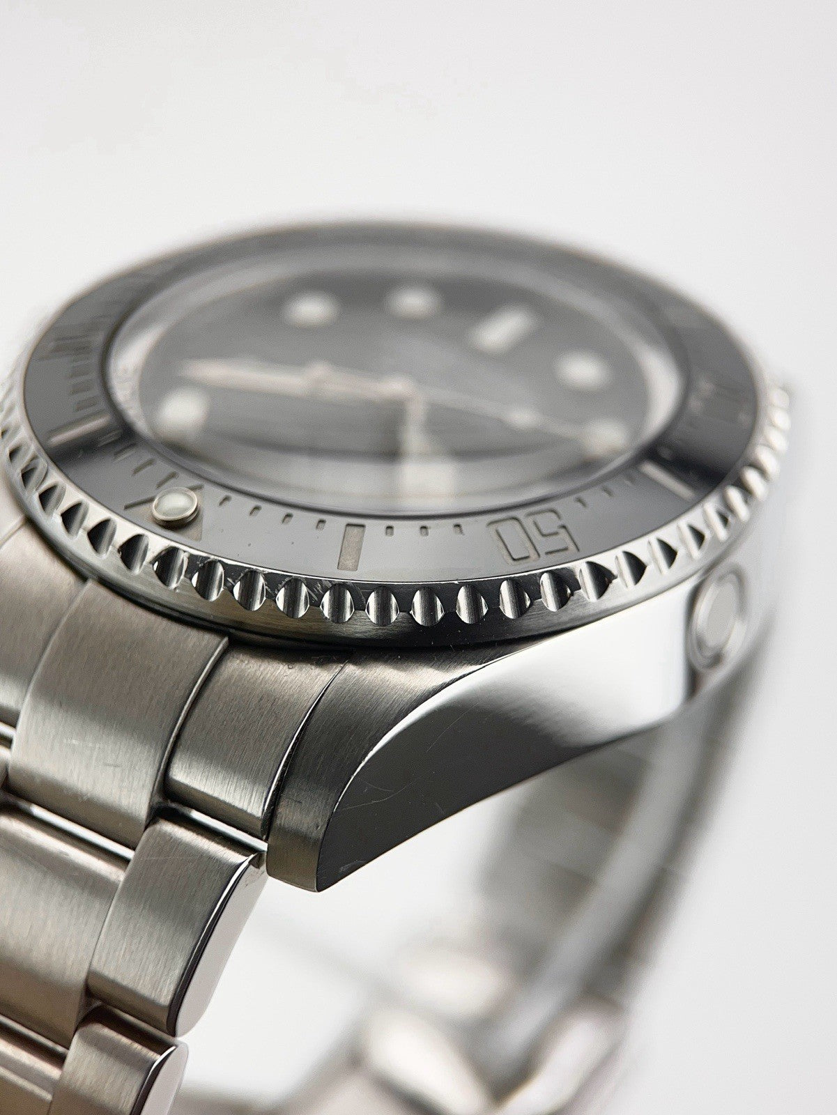 Rolex Sea-Dweller Stainless Steel Black Dial 44mm Automatic Men's Watch 116660