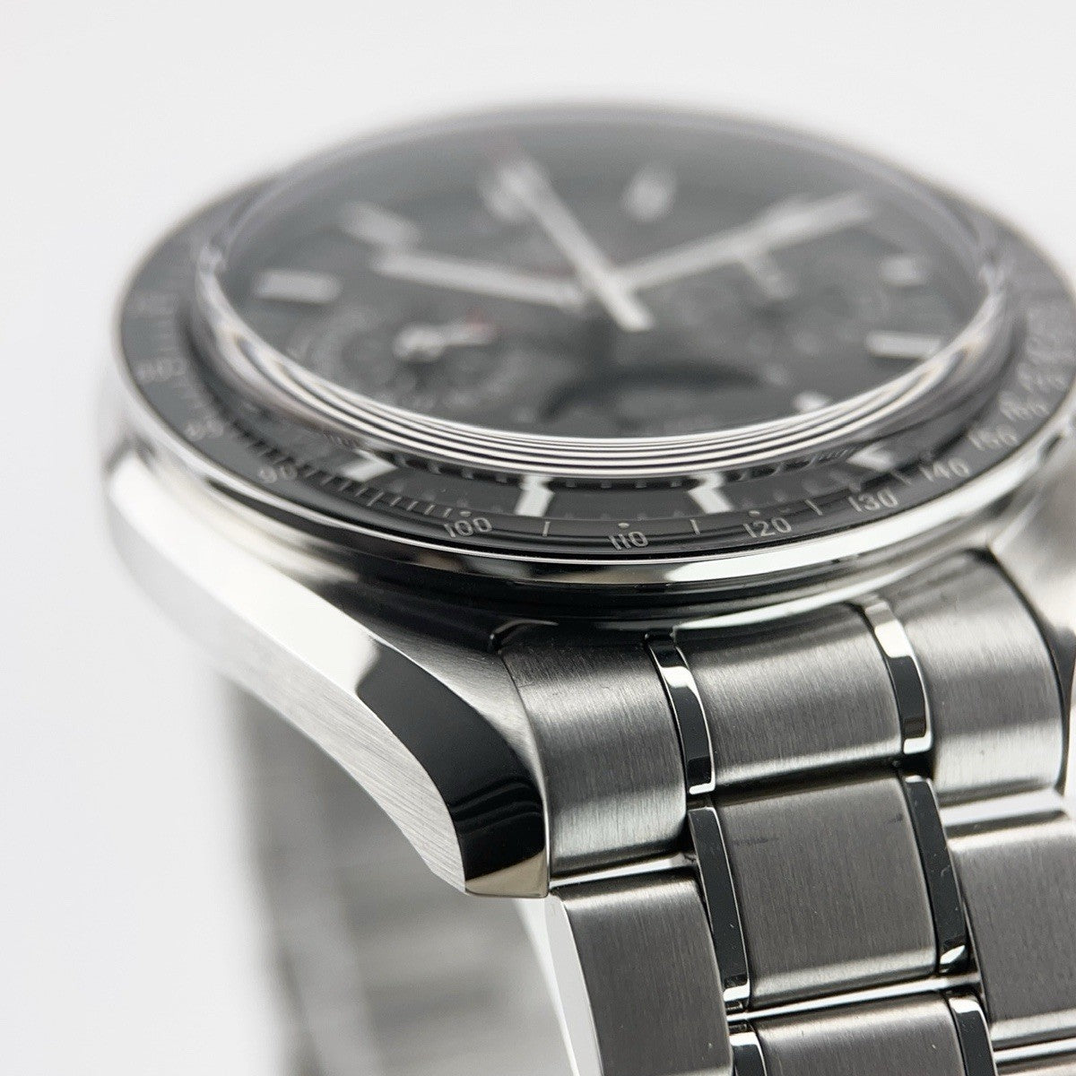 New Omega Speedmaster 304.30.44.52.01.001