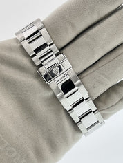 Rolex Yacht-Master Stainless Steel Silver Dial 40mm Automatic Mens Watch 16622