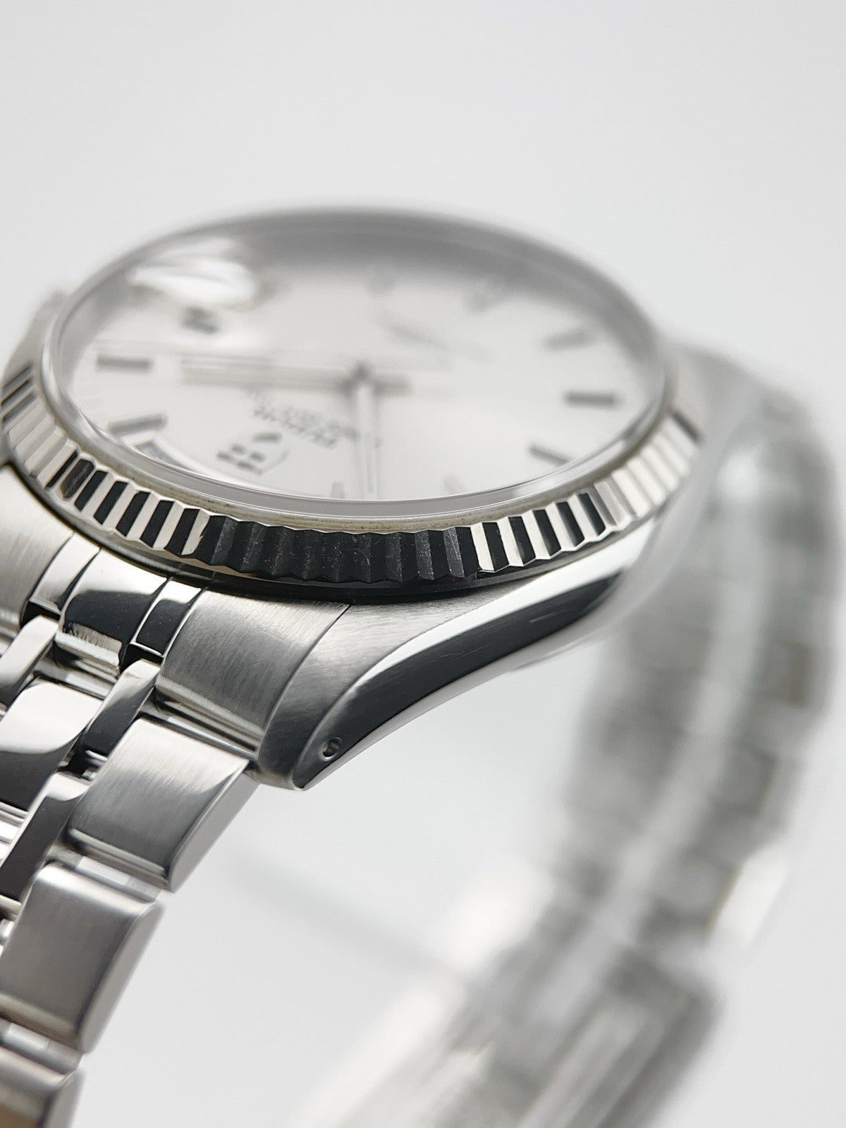 Tudor Prince Date 76214