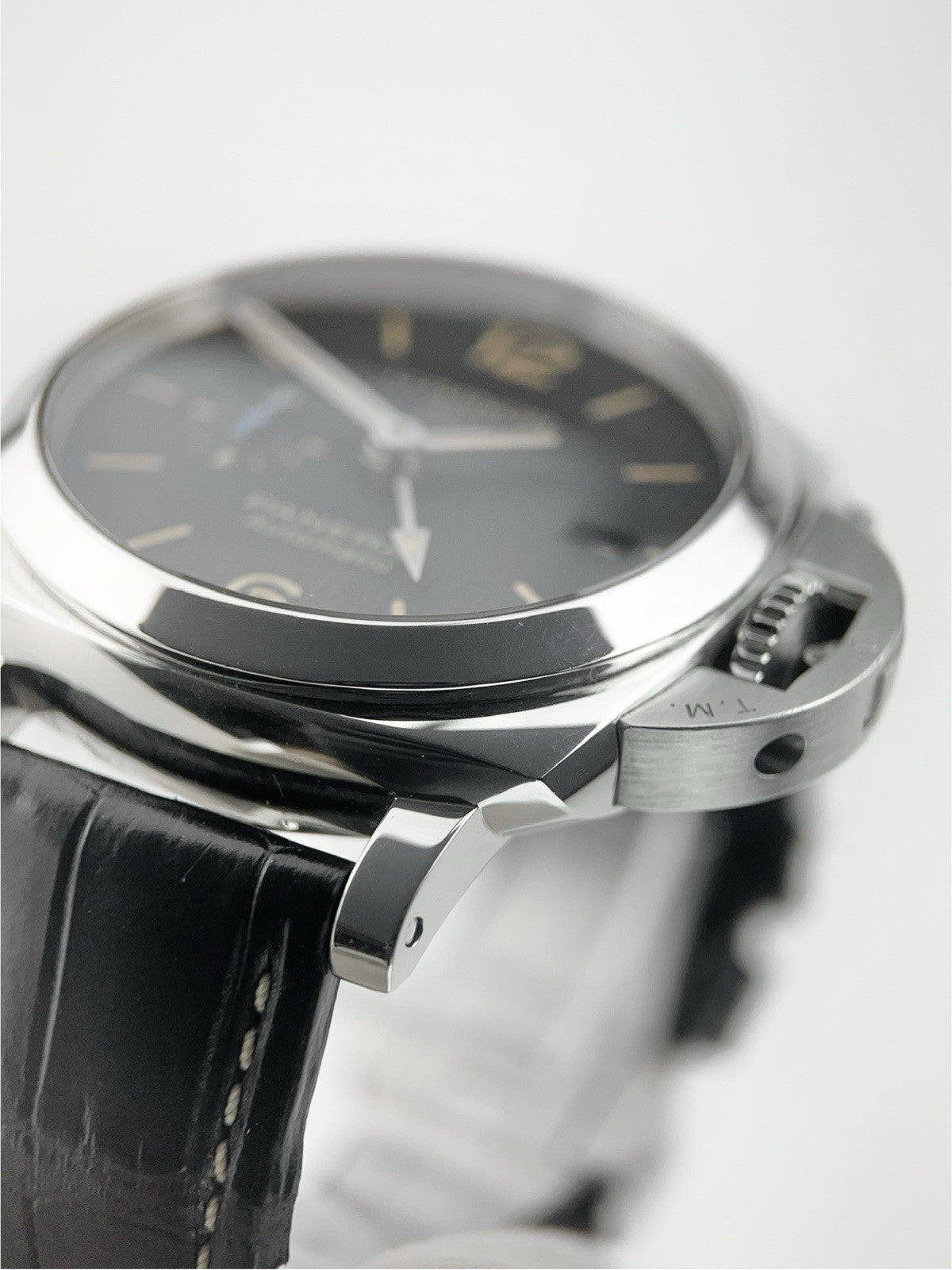 Panerai Luminor Stainless Steel Black Dial 42mm Automatic Men’s Watch PAM01535