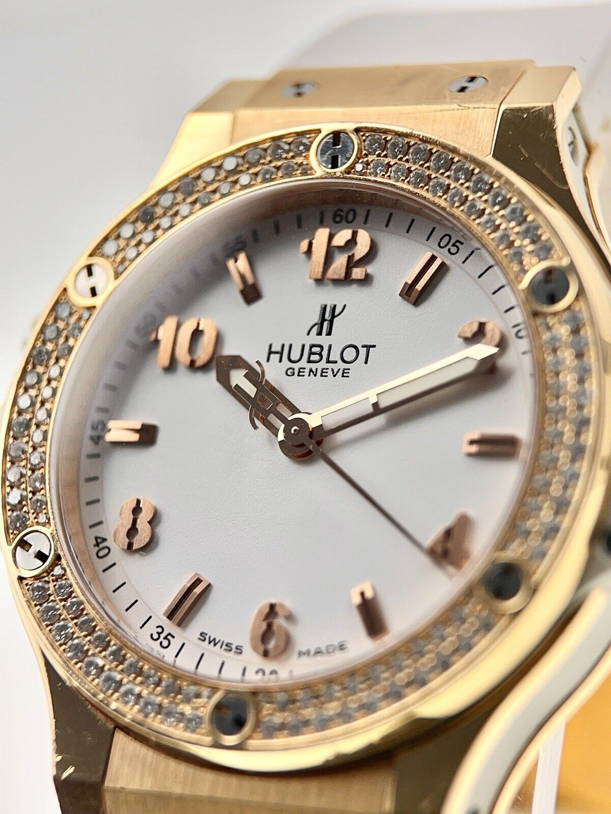 Hublot Big Bang 18k Rose Gold 38mm Quartz White Dial Men’s Watch Factory Diamond