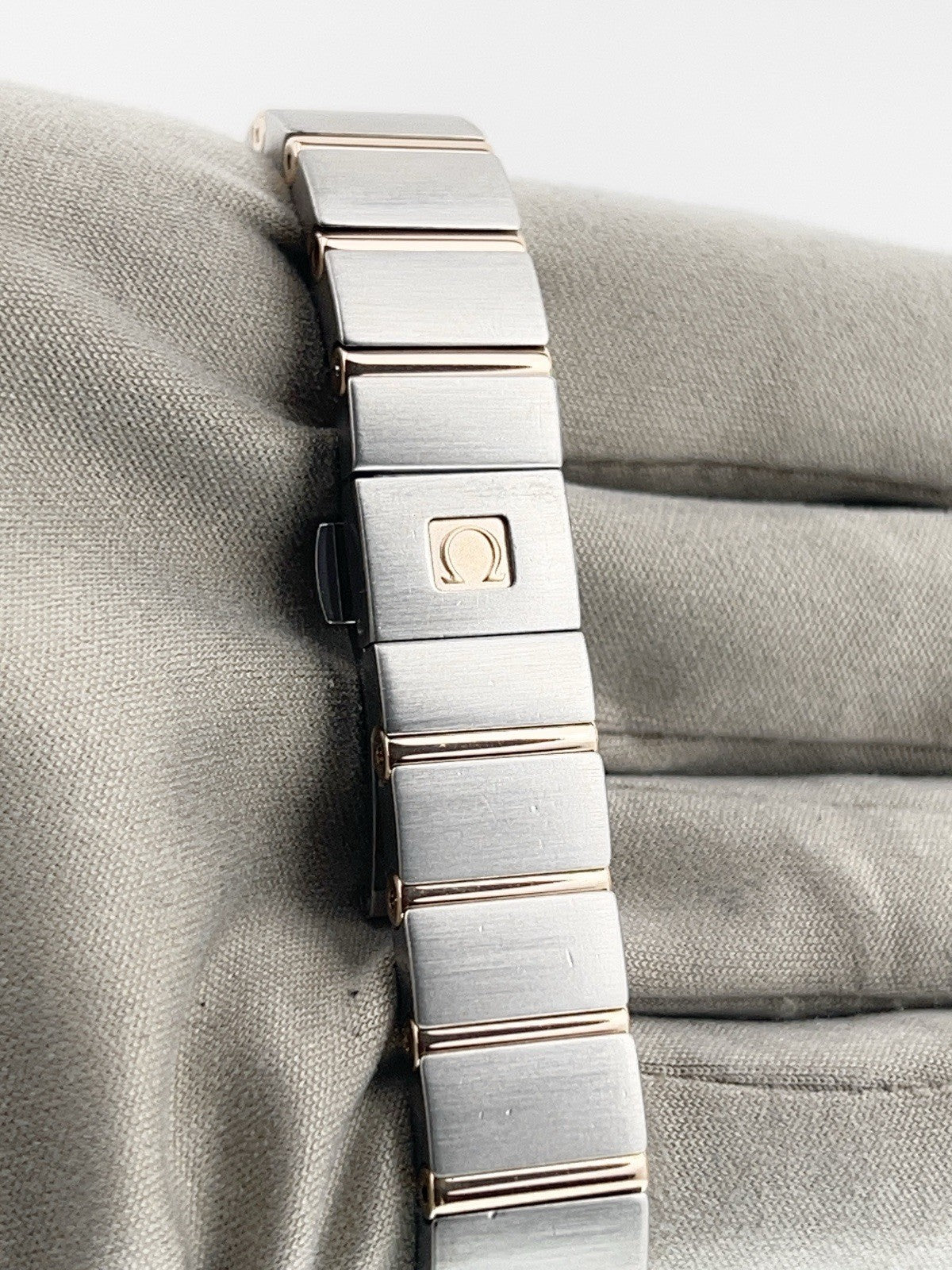 Omega Constellation Rose Gold & Steel Brown Dial 24mm Quartz 123.25.24.60.63.001
