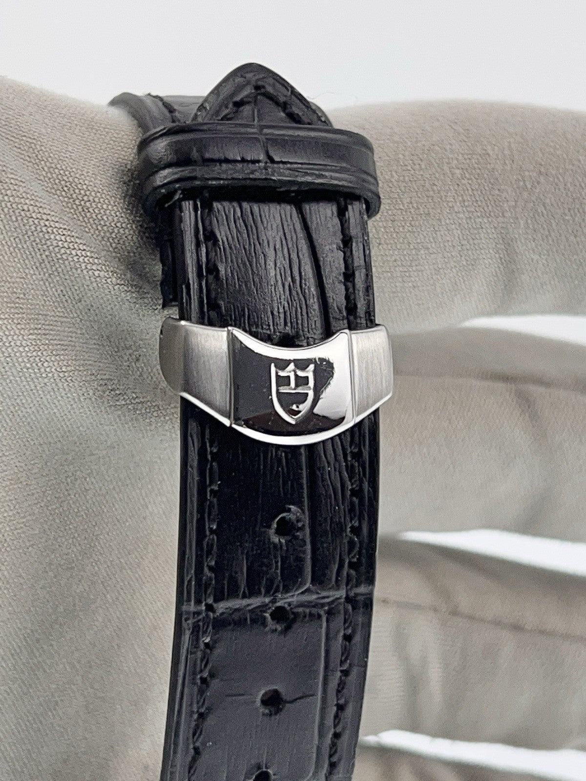 Tudor Hydronaut Stainless Steel Black Dial 40mm Automatic Men’s Watch 89190