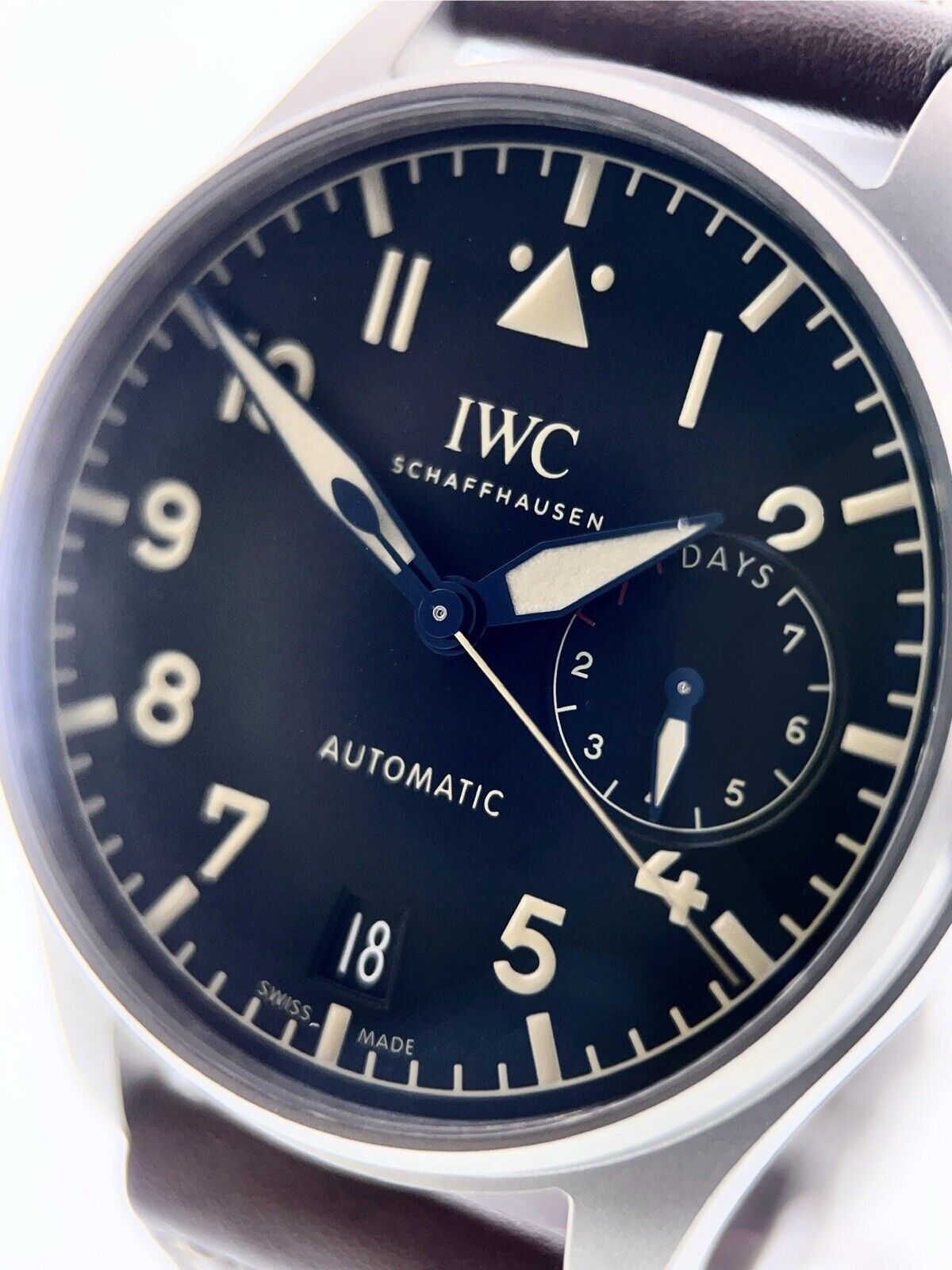 IWC Big Pilot Titanium Black Dial 46.2mm Automatic Movement Men’s Watch IW501004