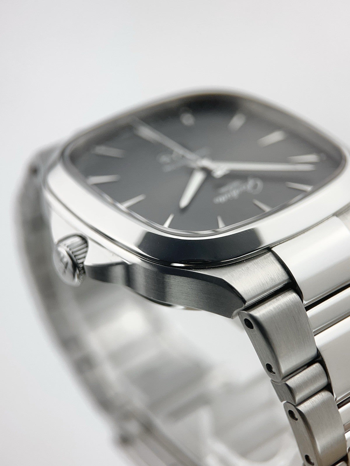 Glashutte Original Seventies Steel Grey Dial 40mm Auto Men's 2-39-47-12-12-14