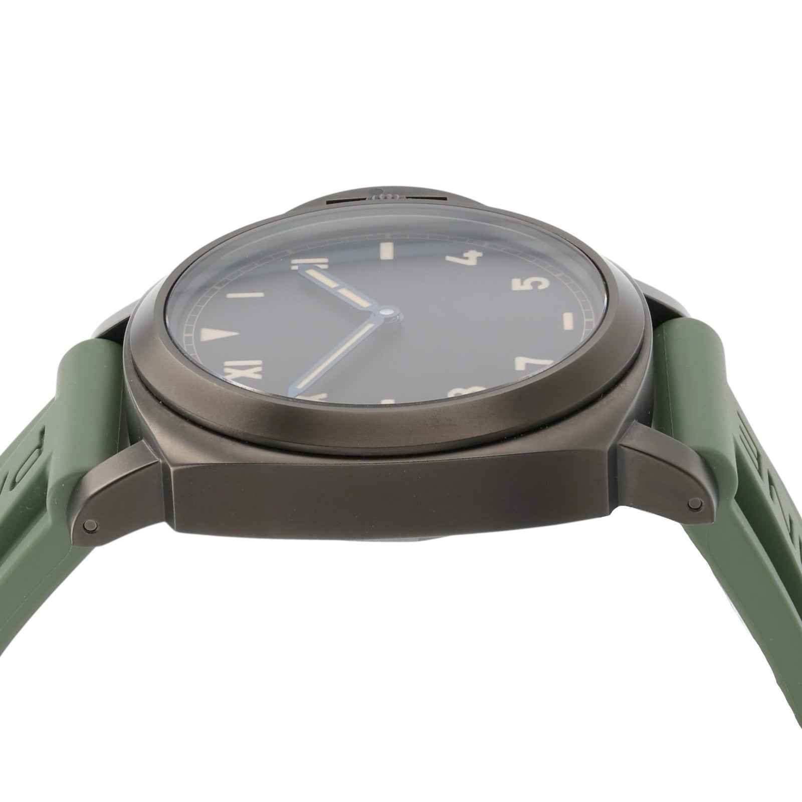 Panerai Luminor Black Dial Titanium 44mm Manual Wind Men’s Watch PAM00779