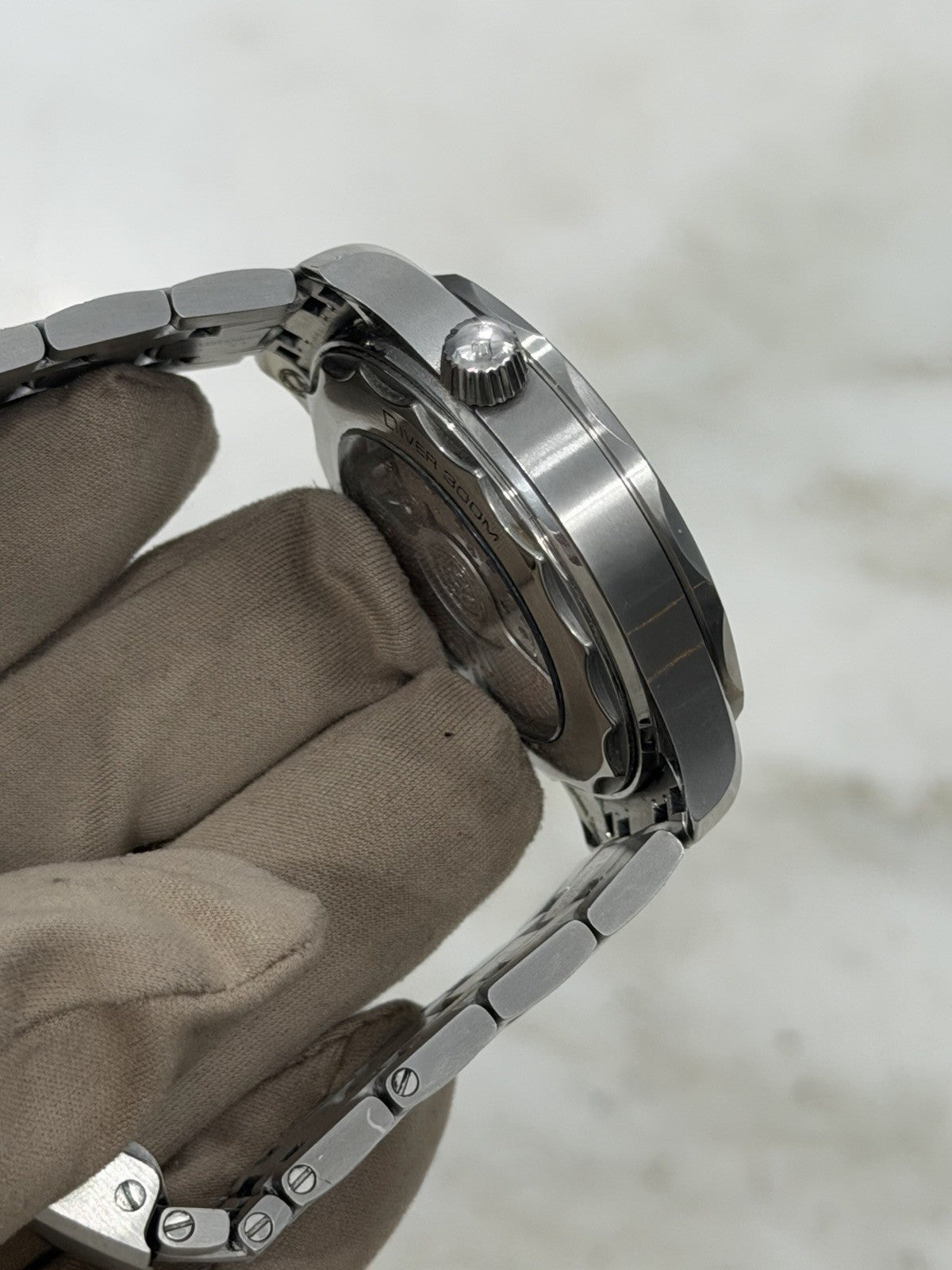 2022 Omega Seamaster Professional 300m Diver Black Ceramic 210.30.42.20.01.001