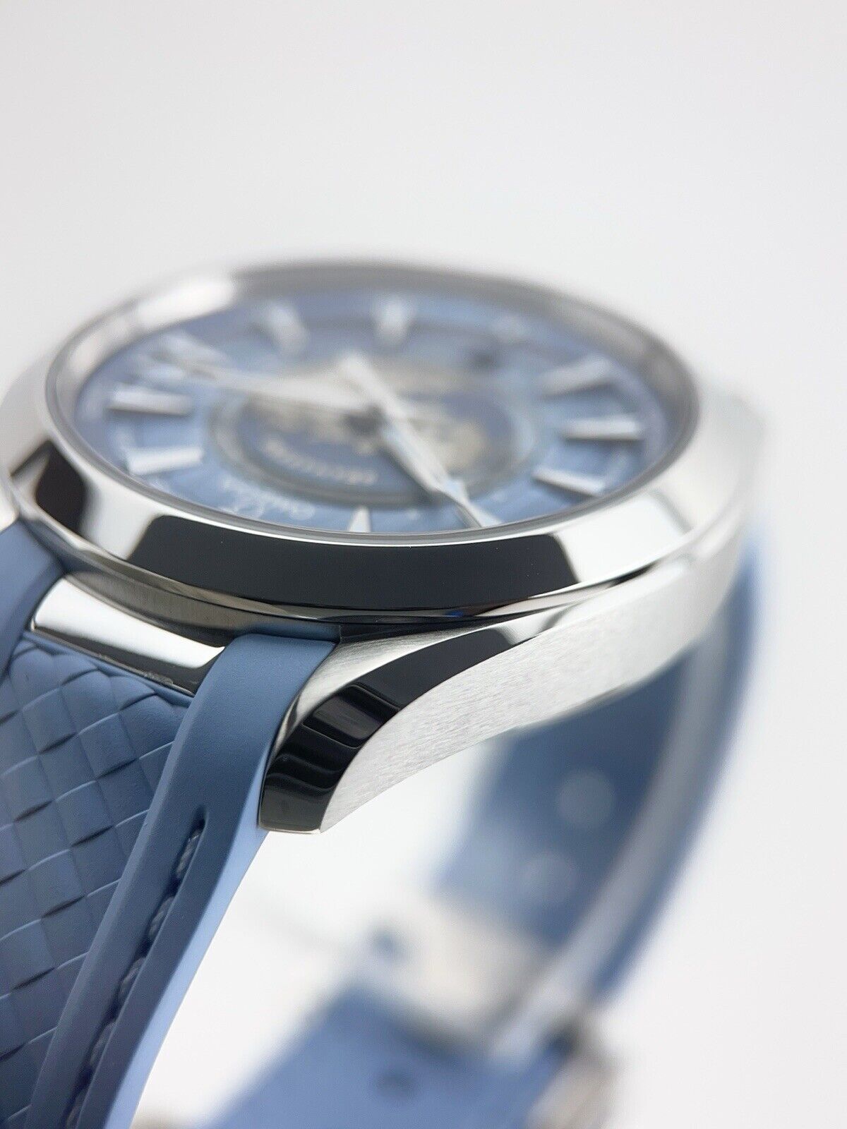 NEW 2024 Omega Seamaster Aqua Terra Worldtimer Summer Blue 43mm Automatic Watch