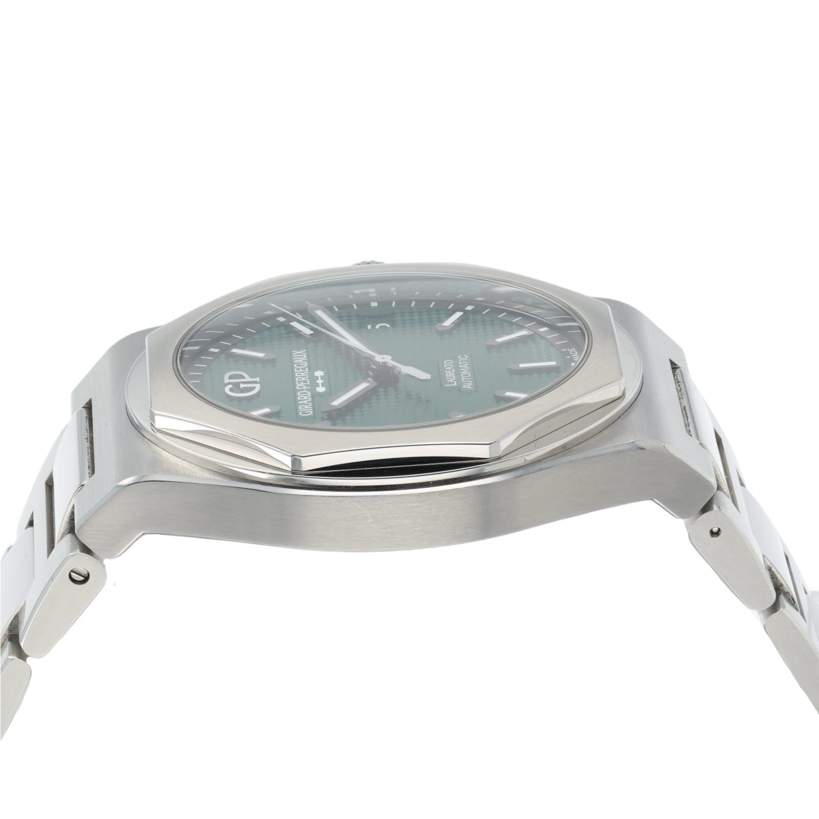 Girard Perregaux Laureato Green Dial Stainless Steel 42mm Automatic Men’s 81010