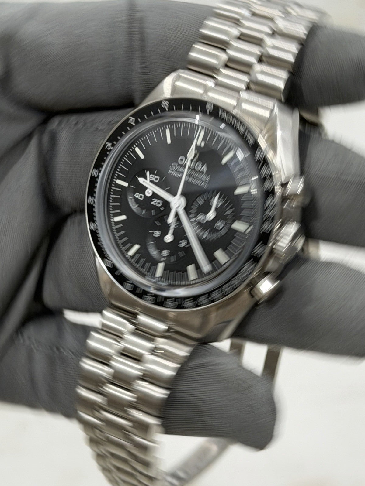 Omega Speedmaster Chronograph 42mm Black Dial Sapphire Watch 310.30.42.50.01.002