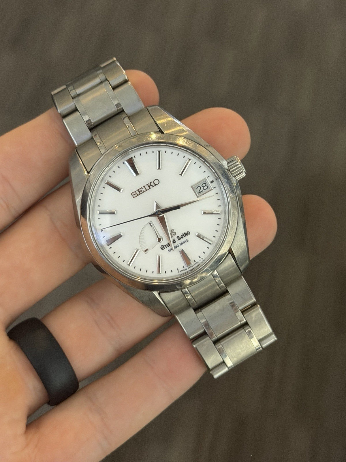 Grand Seiko Spring Drive Titanium Snowflake 41mm Automatic Mens Watch SBGA011