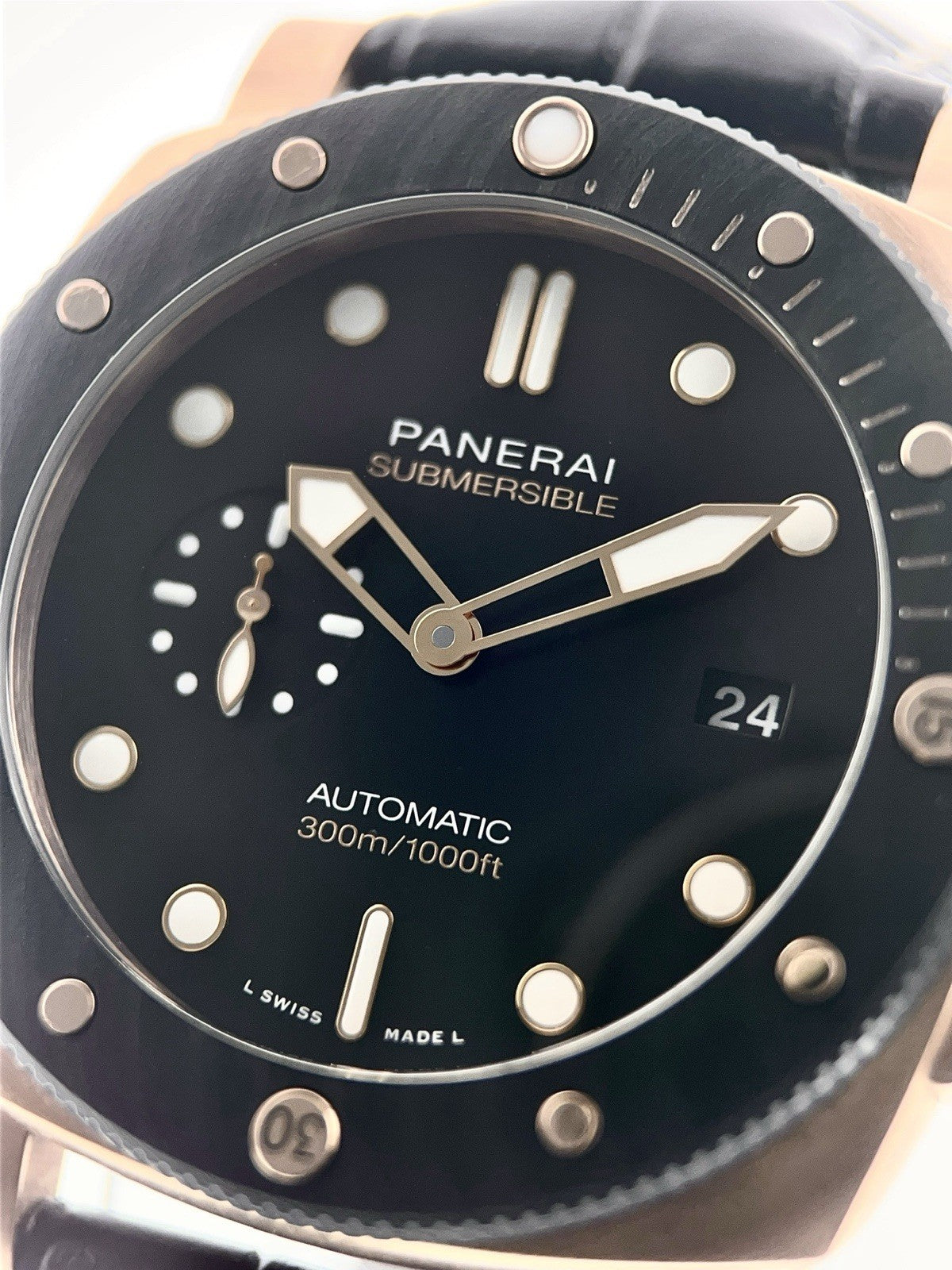 Panerai Luminor Submersible 44mm Automatic 18K Gold OroCarbon PAM01070 Watch