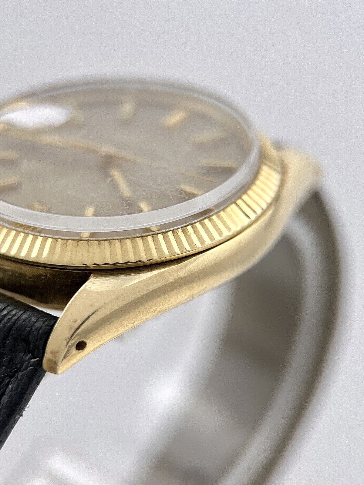 Rolex Date 1503 14K Yellow Gold 1979 Champagne Dial Automatic Men's Watch 34mm