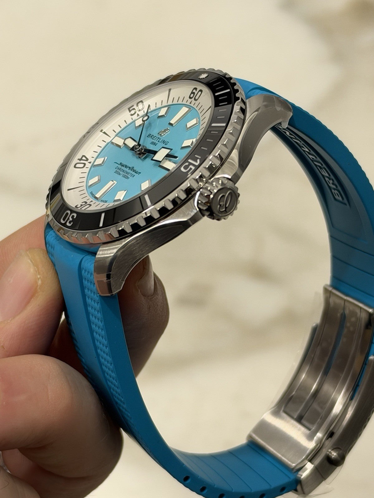 2026 NEW Breitling Superocean Auto 44 Turquoise Dial Men's Watch A17376211L2S2