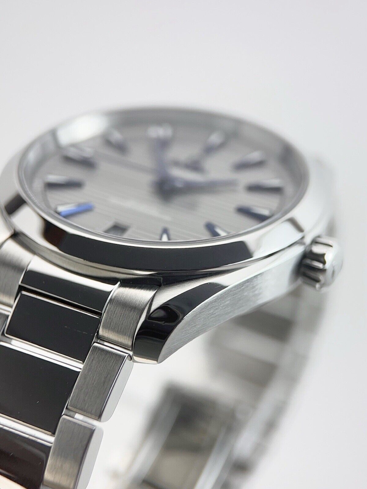 Omega Seamaster Aqua Terra Steel Grey Dial 41mm Automatic 220.10.41.21.06.001