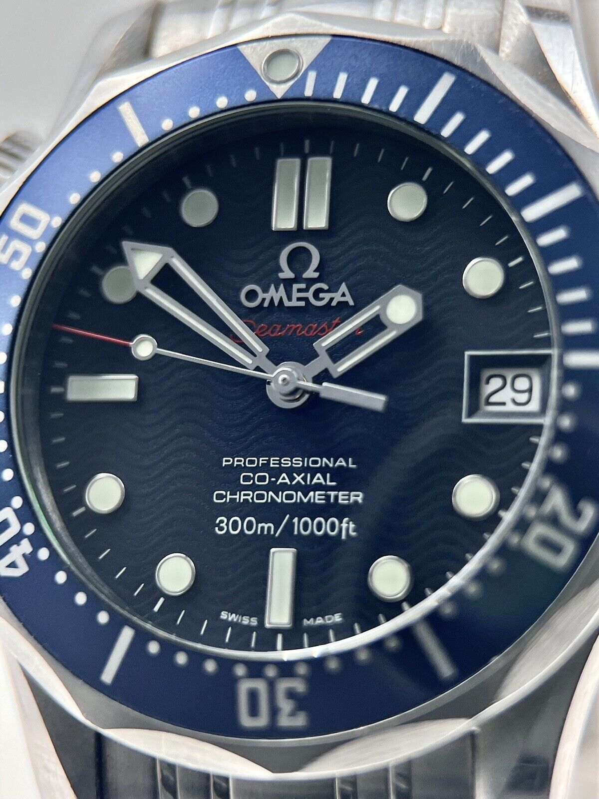 Omega Seamaster Diver 300m 36mm Automatic 2222.80.00 Men’s Watch Box & Papers