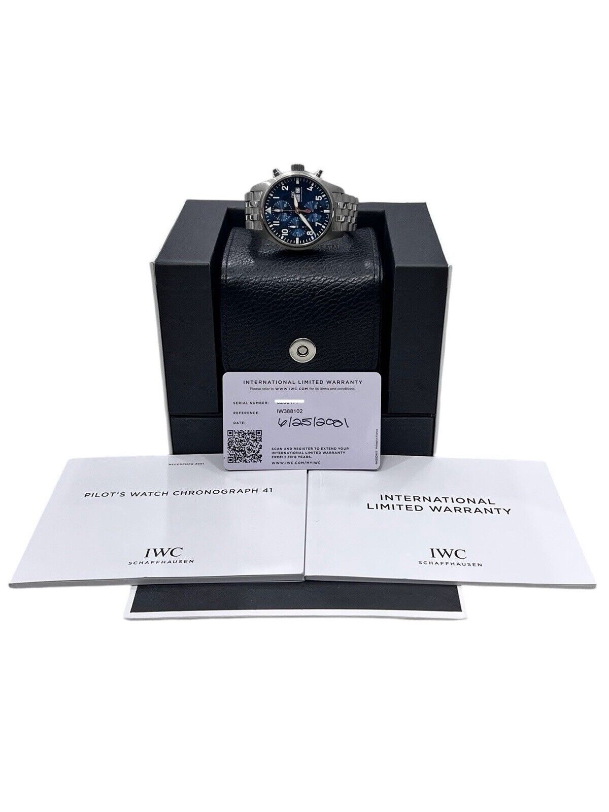 IWC Pilot Stainless Steel Blue Dial 41mm Automatic Movement Men’s Watch IW388102