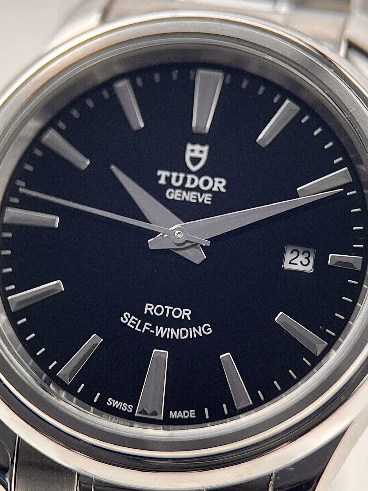 NEW Tudor Style Auto 28mm Ladies Stainless Steel Bracelet Watch Date 12100