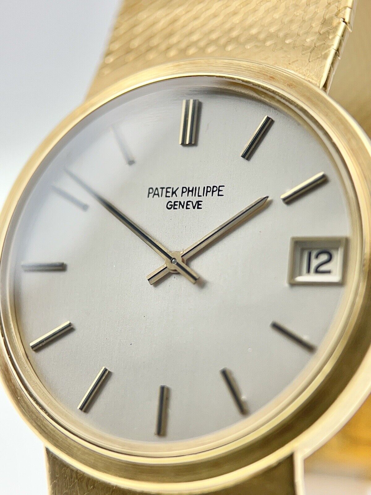 Patek Philippe 18k Yellow Gold 33mm Automatic Men’s Watch 3601-1