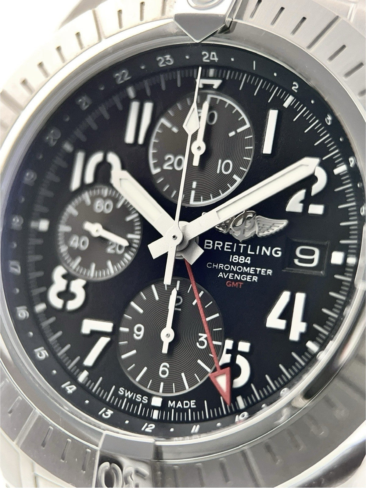Breitling Avenger 45 Chronograph A24315